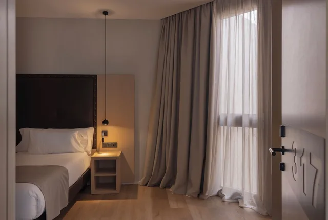 غرفة داخلية سوبيريور مفردة بسريرين منفصلين، Gran Hotel Barcino 9/10