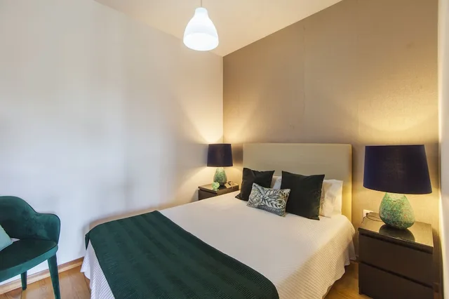 1 Bedroom, Apartment, Double Bed, Sofa, Balcony, Oporto Invite City Center São Lazaro 1/2
