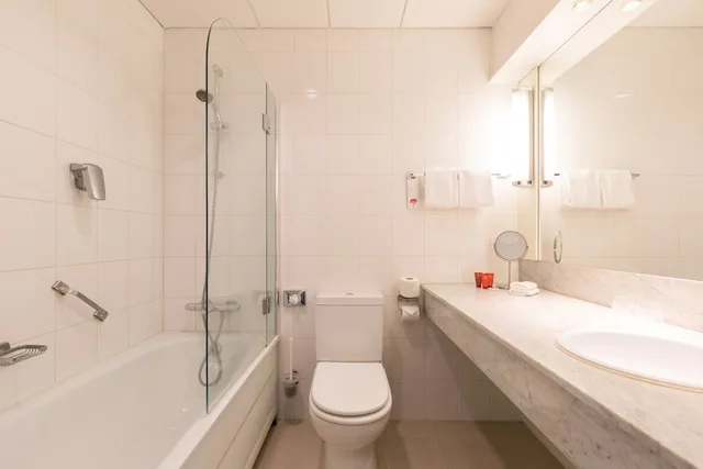 غرفة بسريرين منفصلين، Leonardo Hotel Lelystad City Center 4/5
