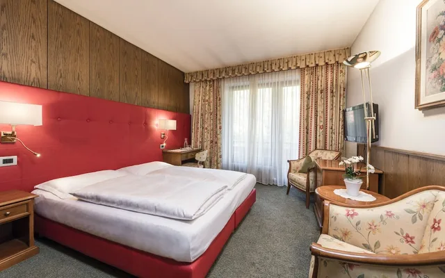 Standard, King Bed, Grunerbaum Hotels 2/4