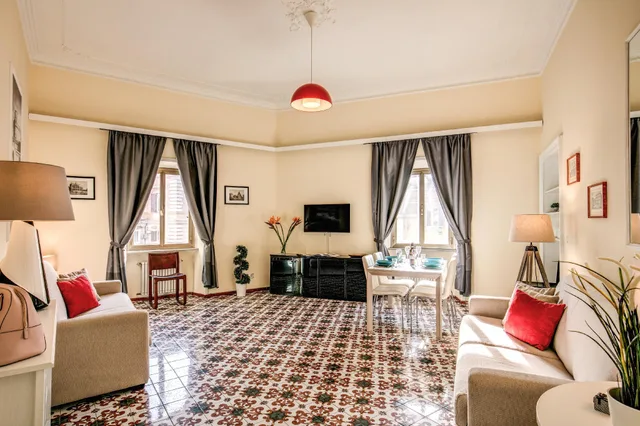2 Bedrooms, Apartment, City View, Tritone Top House 2/2