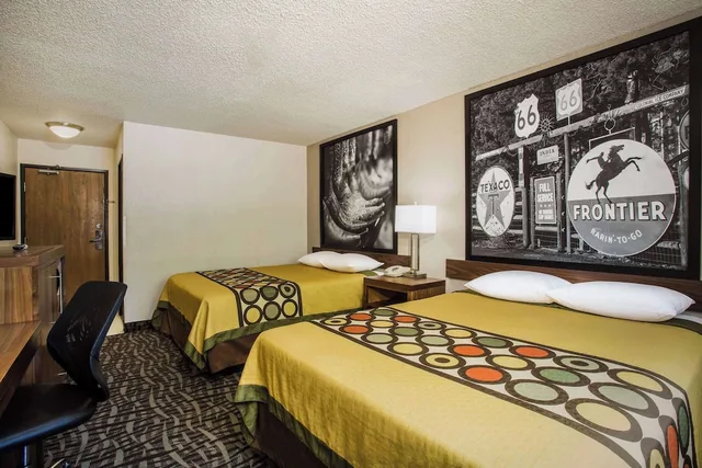 Room, 2 Queen Beds, Accessible, Super 8 by Wyndham Flagstaff 4/7