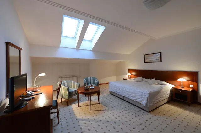 غرفة بسرير مزدوج أو سريرين منفصلين، Hotel Orasac 2/5