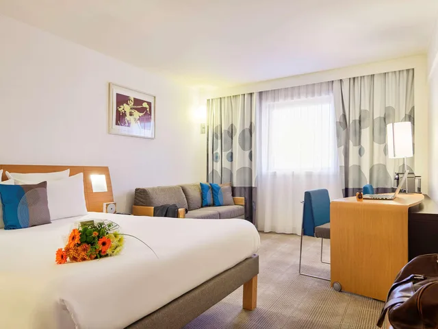 غرفة تنفيذية بسرير كوين، Novotel Paris 13 Porte d Italie 1/10