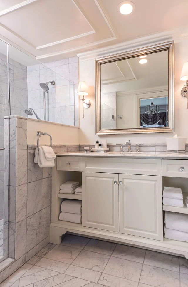 غرفة قياسية بسرير مزدوج، The Charleston Place 6/6
