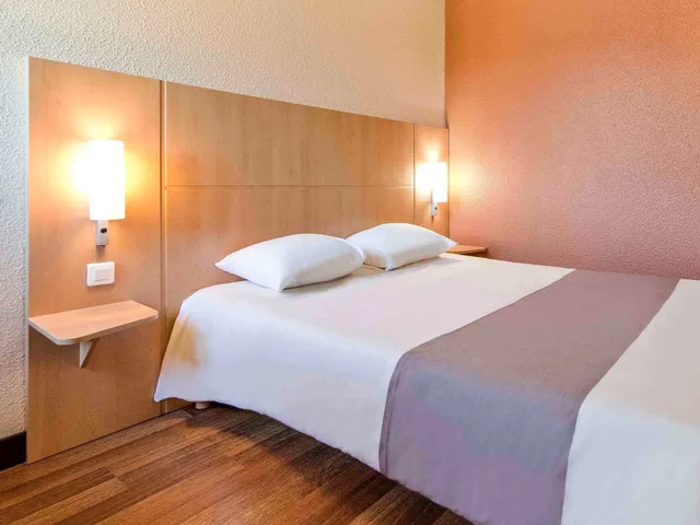 غرفة قياسية بسرير مزدوج، Ibis Besanon Marchaux 6/7