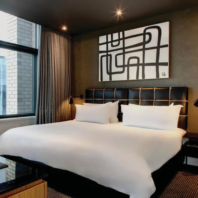 جناح، Century City Hotel Urban Square 1/4