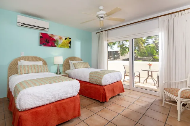 فيلا بسرير كينج وسريرين منفصلين بغرفتي نوم مع أريكة، St. James’s Club Resort & Villas 2/7