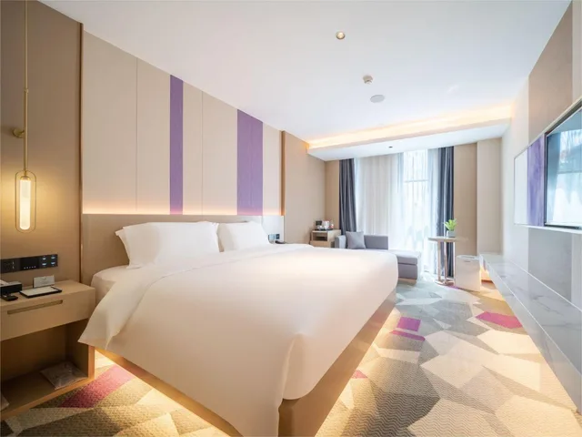 غرفة بسرير مزدوج بإطلالة على البحيرة، Lavande Hotel (Wuxi East Railway Station) 1/1