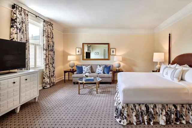 جناح تنفيذي، The Omni Homestead Resort 2/4