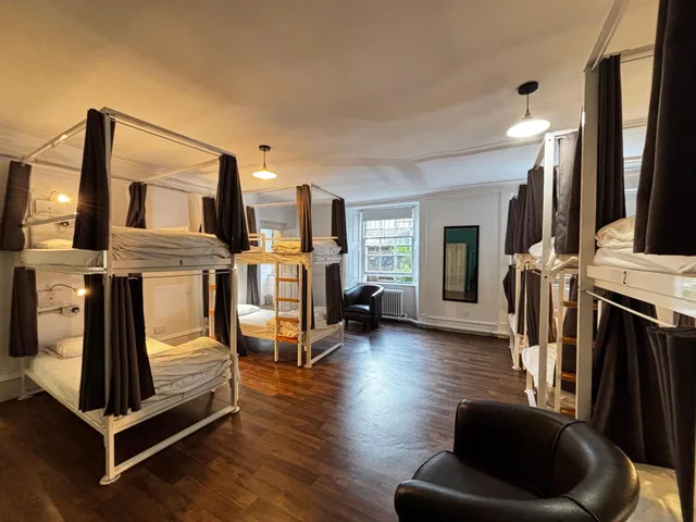 Private, 10 Bunk Beds، Safestay Glasgow Charing Cross 1/4