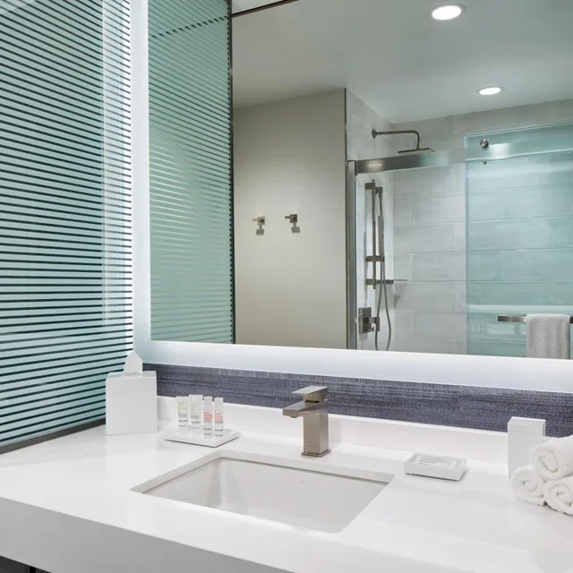 غرفة بسرير كينج، Marriott Owings Mills Metro Centre 8/13