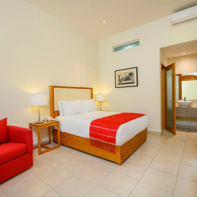 غرفة قياسية بسرير كوين، Xtilu Hotel 5/10