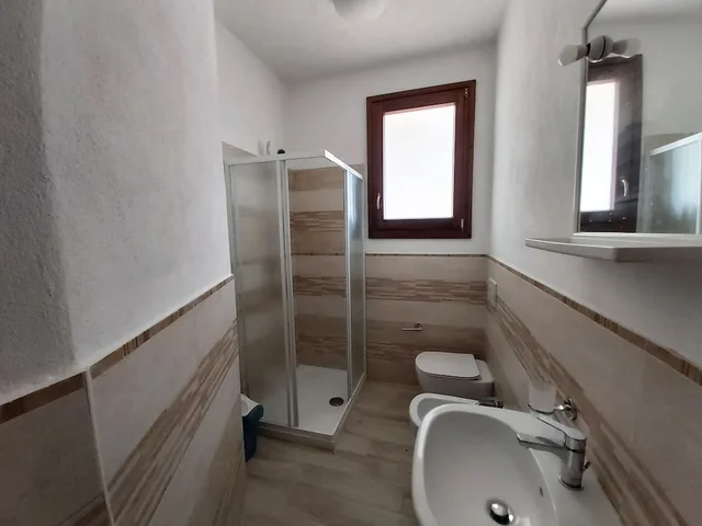 دوبلكس بسرير مزدوج بغرفة نوم واحدة مع أريكة، Residence Baia Santa Reparata 6/10