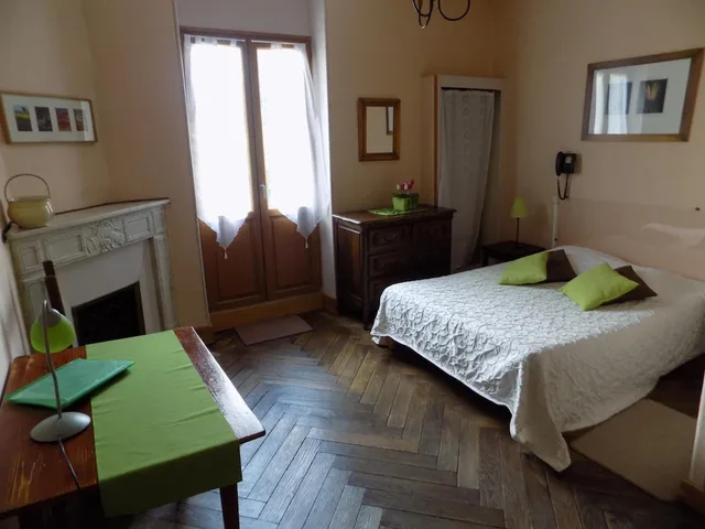 Hotel Le Vieux Tilleul، Digne-les-Bains 14/46
