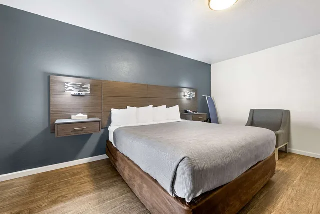 غرفة بسريرين كوين لذوي الإعاقة، Econo Lodge Inn & Suites Heavenly Village Area 1/5