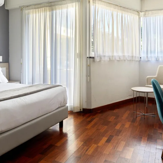 غرفة قياسية بسرير مزدوج أو سريرين منفصلين، Hotel Alexandra 5/10