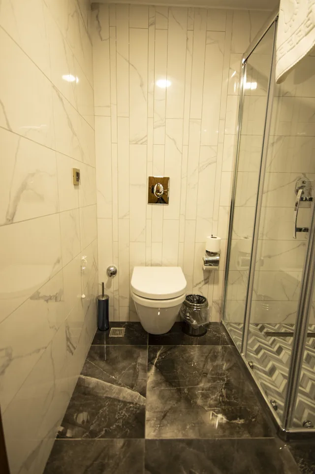 Room, Quadruple, Double and Twin Beds, Eliza Hotel 10/10