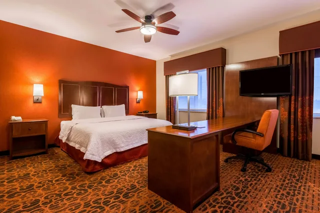 استوديو بسرير كينج لذوي الإعاقة، Hampton Inn & Suites Boulder North 2/4