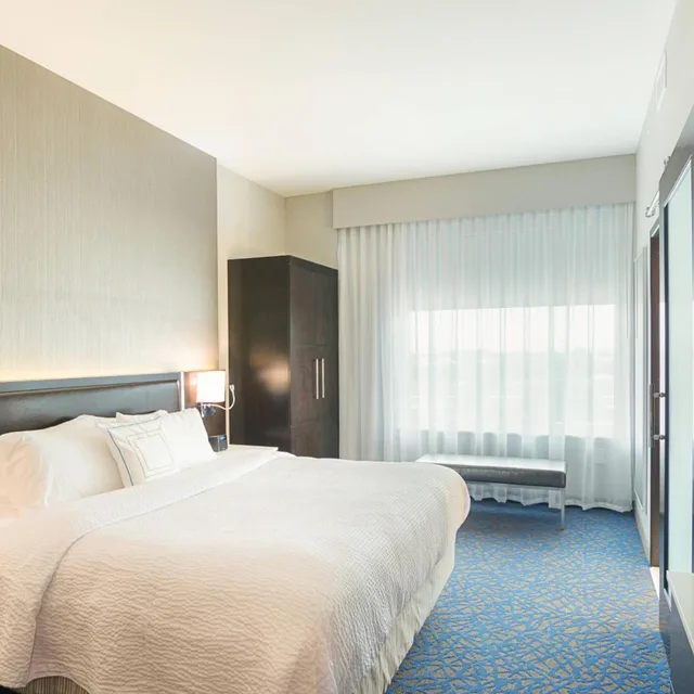 Suite, King Bed, Sofa, Bathtub, Accessible, Springhill Suites Fort Worth Fossil Creek 2/4