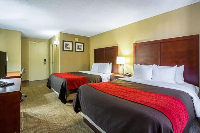 غرفة بسريرين كوين، Comfort Inn Cleveland Downtown 1/1