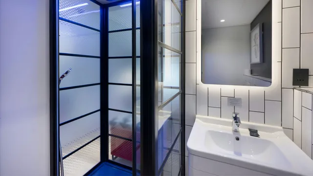غرفة تنفيذية، ANEW Hotel Green Point Cape Town 1/2