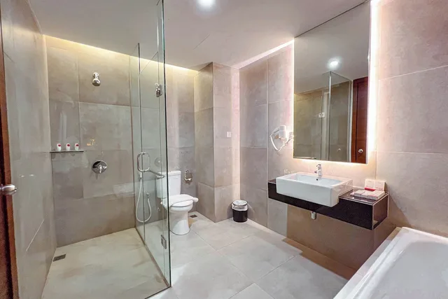 جناح حصري بسرير كينج، Asialink Hotel By Prasanthi 7/8