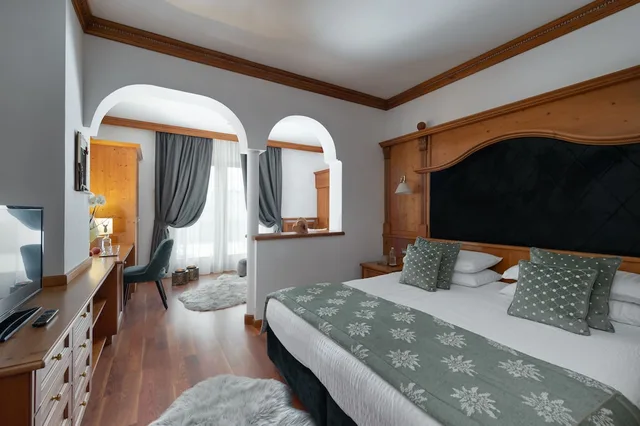 غرفة ديلوكس بسرير مزدوج أو سريرين منفصلين، Brunet The Dolomites Resort 8/10