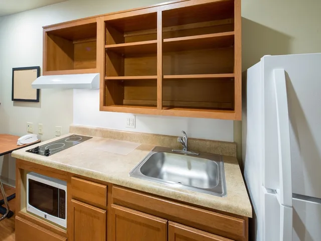 غرفة بسرير كوين لذوي الإعاقة، WoodSpring Suites San Antonio South 9/9