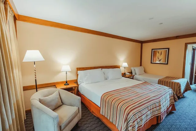 Superior, Triple, 3 Beds, Mirador del Lago Hotel 7/9