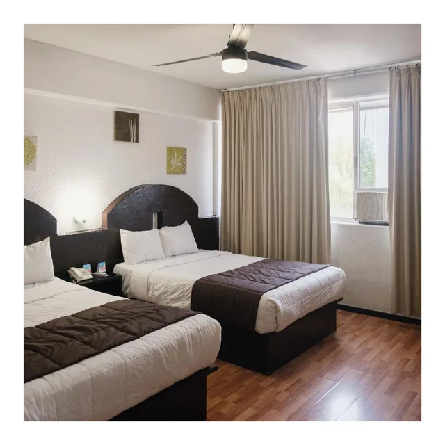 غرفة بسريرين مزدوجين، HI Hotel Impala 1/2
