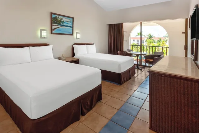 Room, Twin Beds, Garden View, Balcony, Cozumel Hotel & Resort 1/1