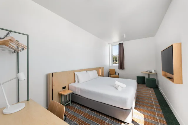 Opera, King Bed, Harbour View، YHA Sydney Harbour 2/2