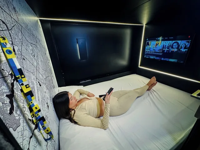 Capsule, Comfort, Double Bed، Hostel Joy Cll 85 1/9