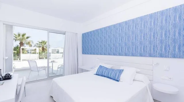 غرفة بشرفة، Reverence Mare Hotel Adults Only 1/1
