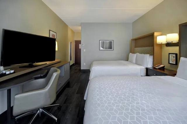 غرفة بسريرين كوين في الطابق العلوي لذوي الإعاقة، HOLIDAY INN PHILADELPHIA-CHERRY HILL 3/5