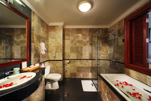 Colonial, Deluxe, Saigon Morin 3/3