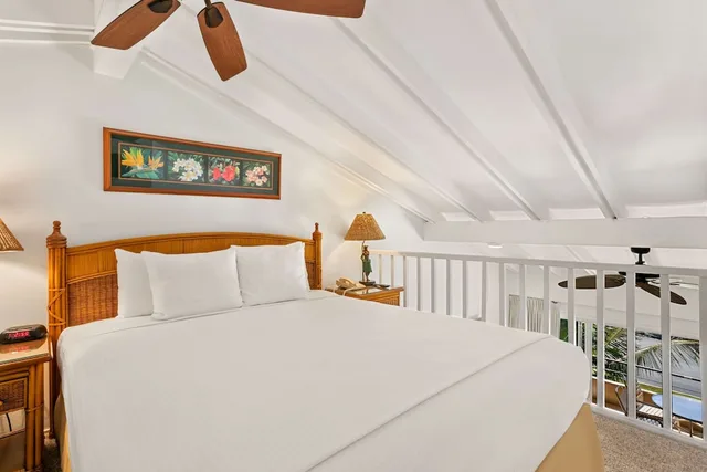 غرفة ديلوكس بسرير مزدوج بإطلالة على الحديقة، Aston Maui Kaanapali Villas 1/7