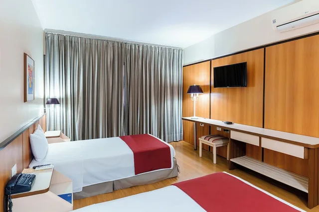 جناح سوبيريور بسريرين منفصلين، Hotel Pan Americano 1/2