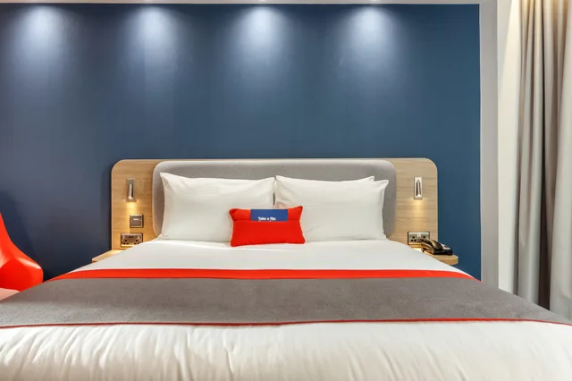 غرفة قياسية بسرير مزدوج، HOLIDAY INN EXPRESS WIGAN 1/5