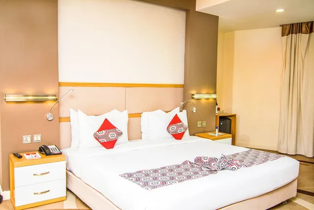 Standard King Room, PrideInn Azure Hotel Nairobi Westlands 4/10