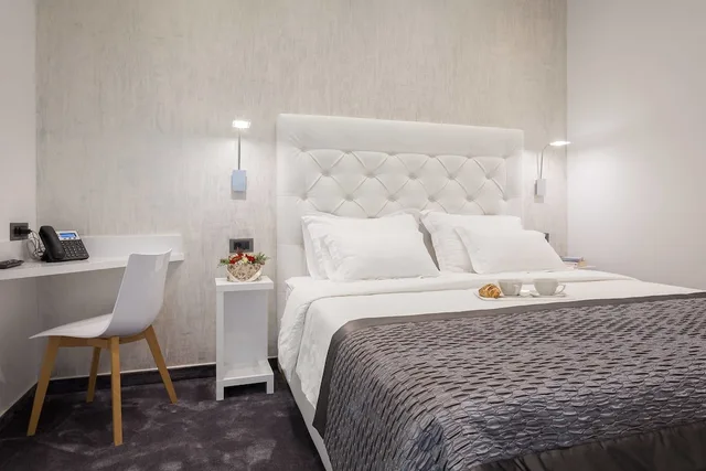 شقة بسريرين كينج بإطلالة على البحر مع أريكة، Marina Baotic Apartments 2/6