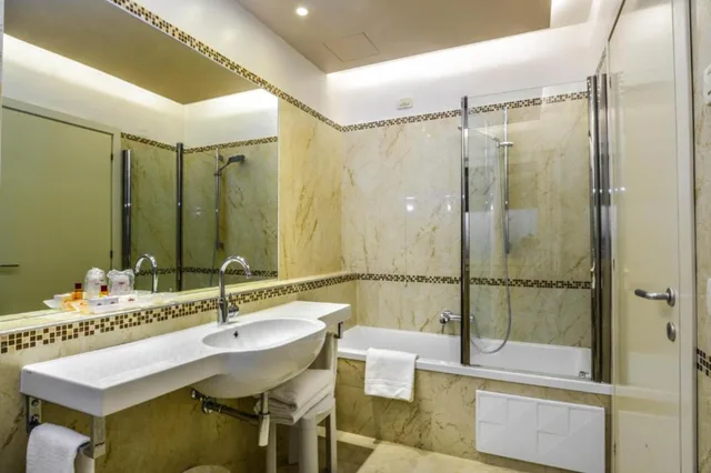 جناح جونيور، San Marco Palace 3/3