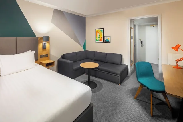 Premium, Single Bed, Holiday Inn Farnborough by IHG 10/10