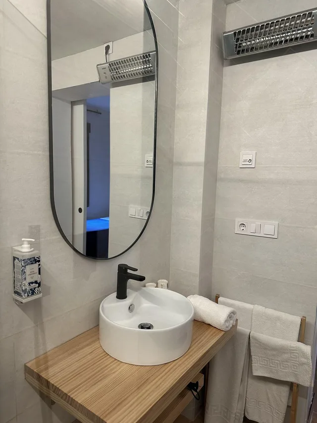 غرفة سوبيريور ثلاثية، Hostal Moscatel 5/9