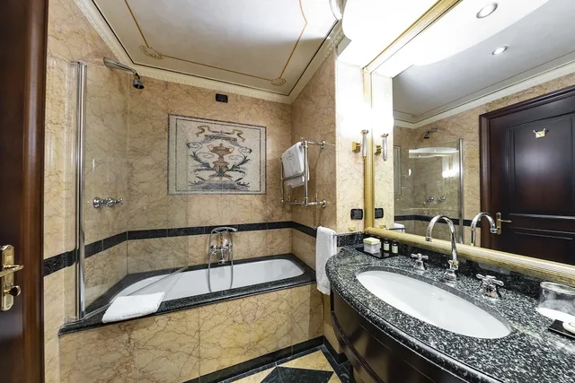 غرفة ديلوكس بسرير مزدوج، River Chateau Hotel 7/8