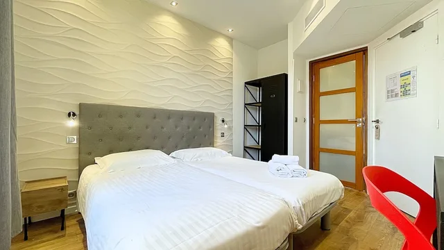غرفة بسريرين منفصلين، Le Florian Hotel 1/9