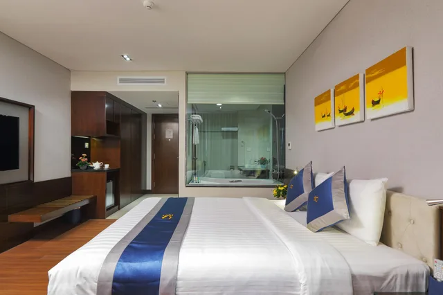 غرفة ديلوكس بسرير مزدوج بإطلالة على المدينة، Central Palace Hotel 2/2
