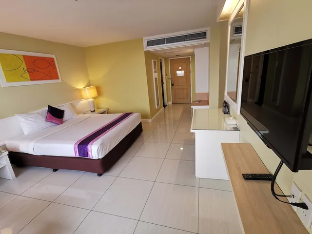 غرفة سوبيريور بسريرين منفصلين بإطلالة على المدينة، Tongtara Riverview Hotel 5/10