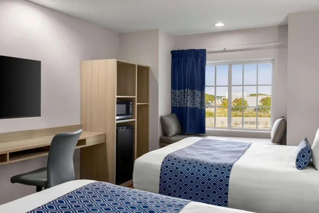 غرفة ديلوكس بسرير كوين لذوي الإعاقة، Microtel Inn Suites By Wyndham Lincoln 6/8